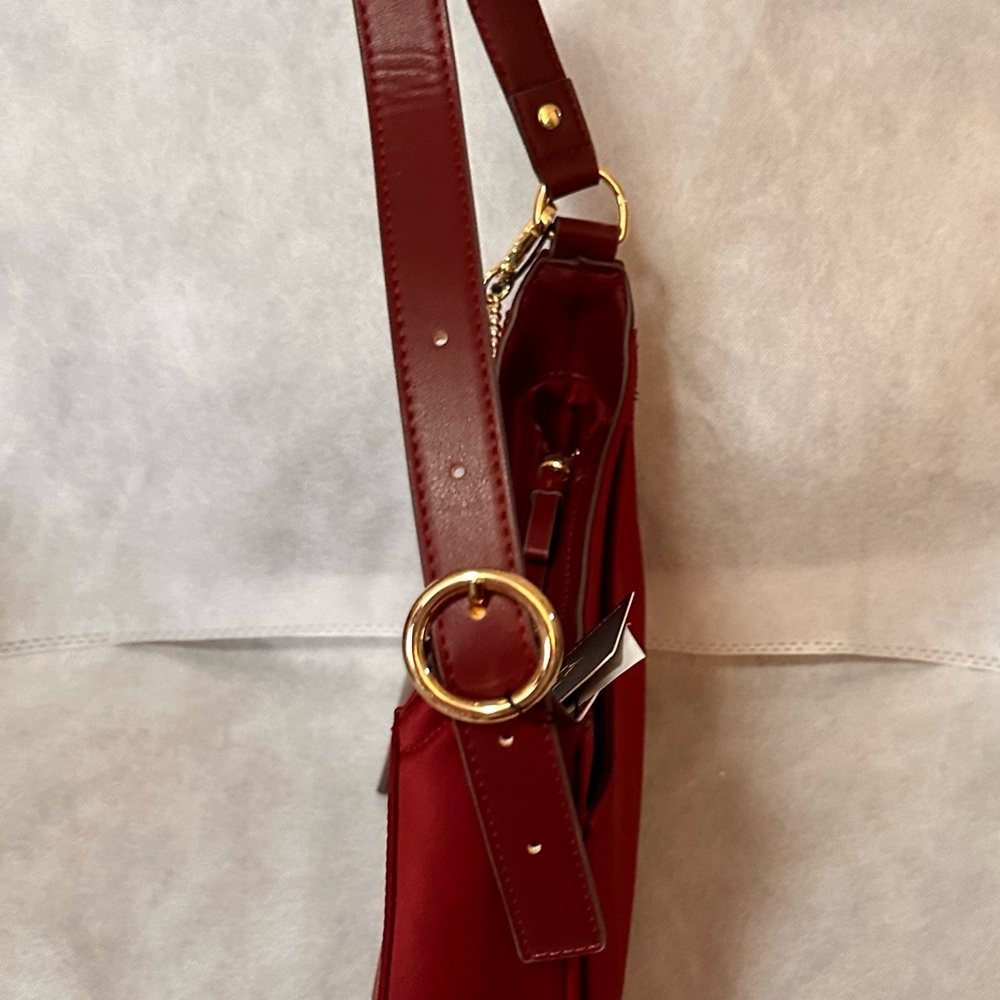 Burgundy Shoulder Bag with Card Holder - Picture 2 of 3